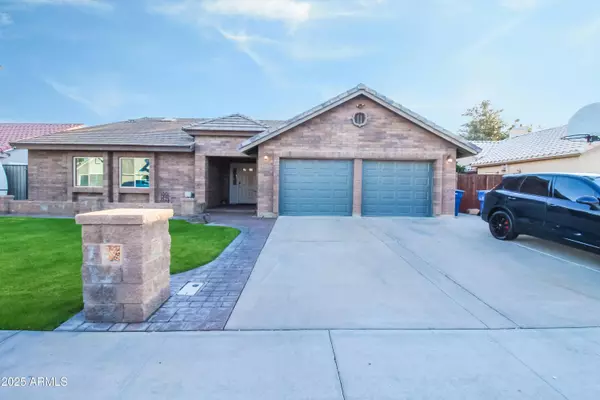 907 E SAN REMO Avenue, Gilbert, AZ 85234