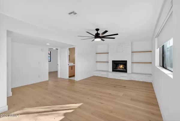 2223 E CLAXTON Street, Gilbert, AZ 85297