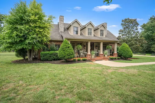 1052 Allen Rd, Murfreesboro, TN 37129