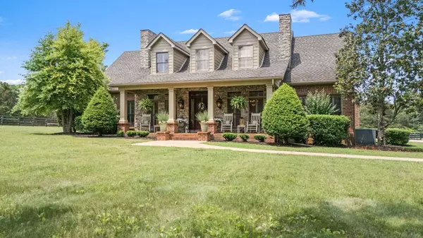 1052 Allen Rd, Murfreesboro, TN 37129