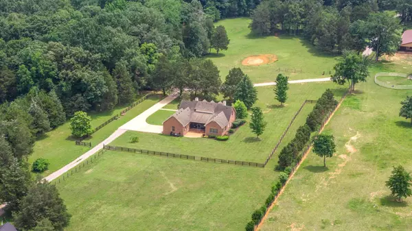 1052 Allen Rd, Murfreesboro, TN 37129