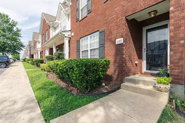 3057 Burnt Pine Dr, Smyrna, TN 37167