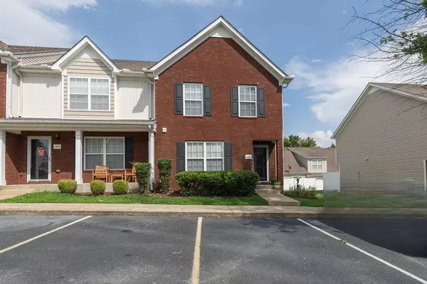 3057 Burnt Pine Dr, Smyrna, TN 37167