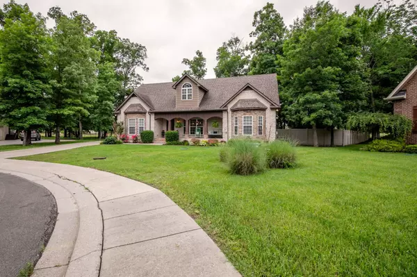 109 Red Top Ct, Murfreesboro, TN 37128