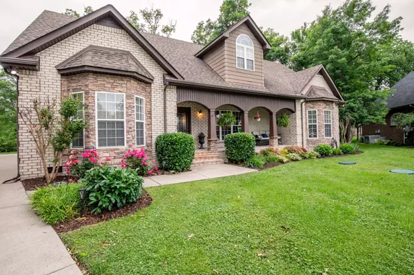 109 Red Top Ct, Murfreesboro, TN 37128