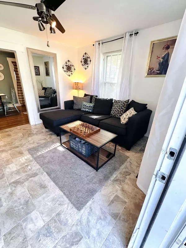 1214 E Lincoln St, Tullahoma, TN 37388