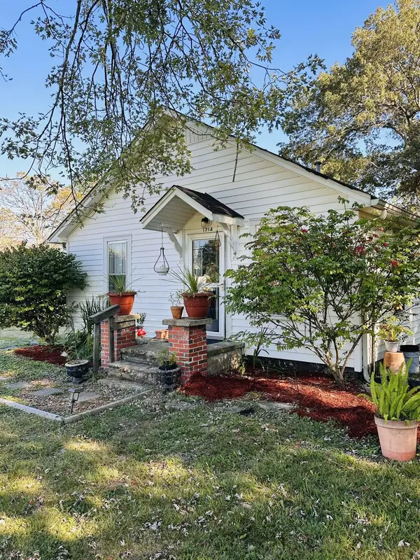 1214 E Lincoln St, Tullahoma, TN 37388