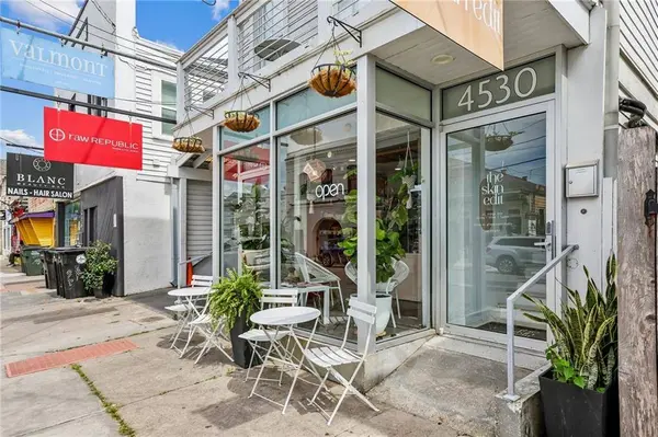 4530 MAGAZINE ST, New Orleans, LA 70115