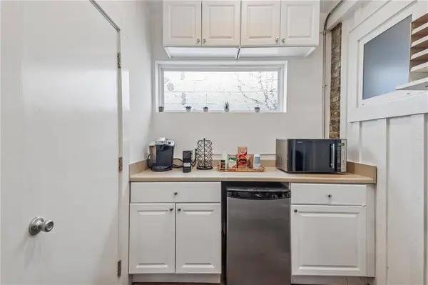 4530 MAGAZINE ST, New Orleans, LA 70115