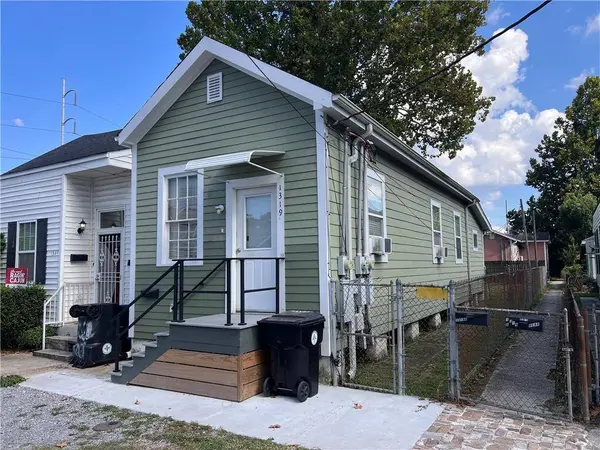 1319 GENERAL OGDEN ST, New Orleans, LA 70118