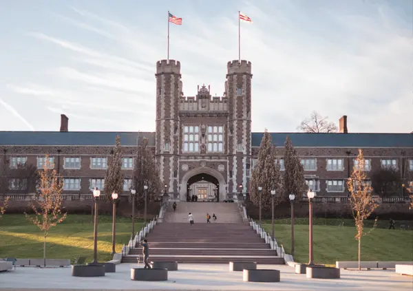 MBA Graduate from Washington University (Class of 2010) | Strategic Connecticut and Massachusetts Realtor,Nick Gilham