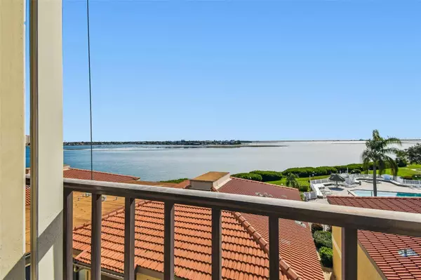 6104 PALMA DEL MAR BLVD S #402, St Petersburg, FL 33715