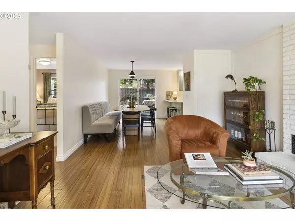 3609 E MADRONA DR, Newberg, OR 97132