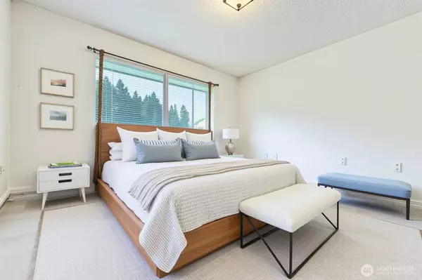 21520 36th Avenue Ct E, Spanaway, WA 98387