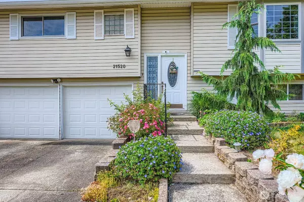 21520 36th Avenue Ct E, Spanaway, WA 98387