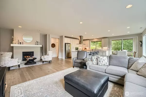 18413 145th ST E, Bonney Lake, WA 98391