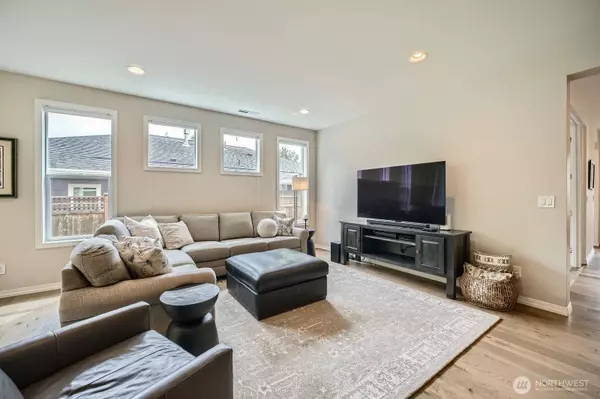 18413 145th ST E, Bonney Lake, WA 98391