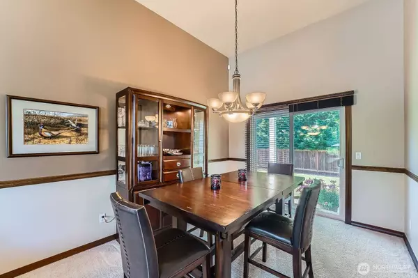 21305 62nd Street Ct E, Lake Tapps, WA 98391