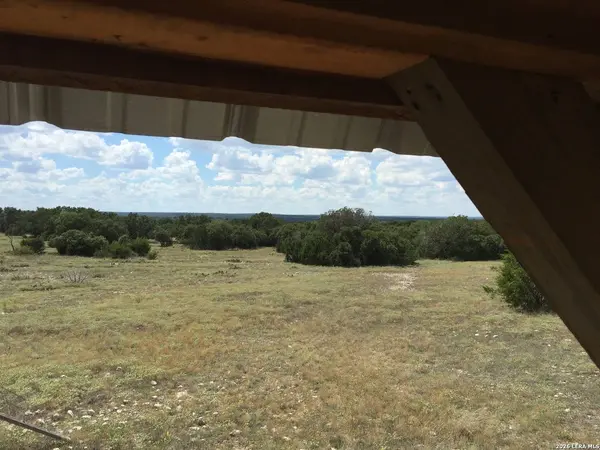 6544 Antler Dr, Fort Mckavett, TX 76841