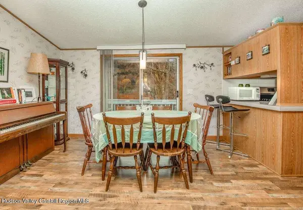 8583 New York 23a, Jewett, NY 12444