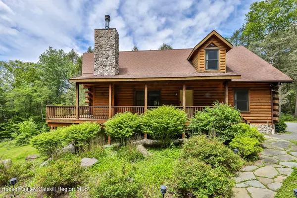 101 Carl RD, Jewett, NY 12444