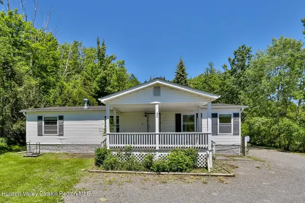 6570 New York 23a, Tannersville, NY 12485