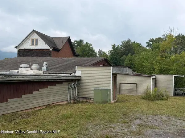 6550 New York 23a, Tannersville, NY 12485