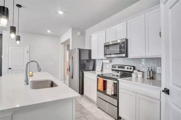 1418 DA VINCI WAY, Winter Haven, FL 33884