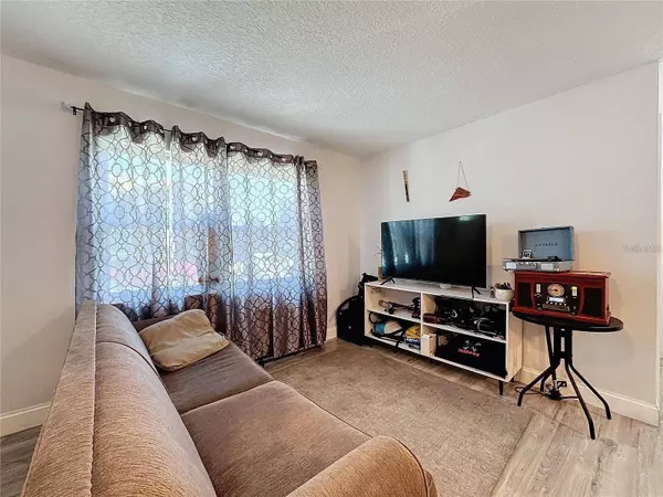 7211 PINION DR, Orlando, FL 32818