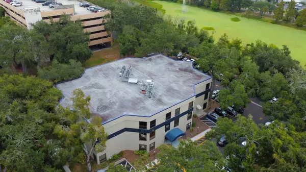 500 Vonderburg Dr, Brandon, FL 33511