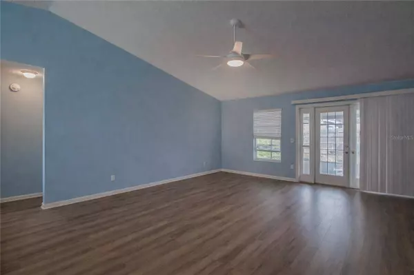 7927 SAPPHIRE LN, Orlando, FL 32822