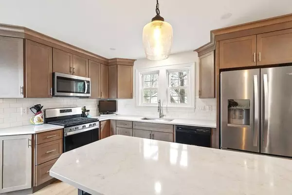 2393 Wilbraham Rd, Springfield, MA 01129