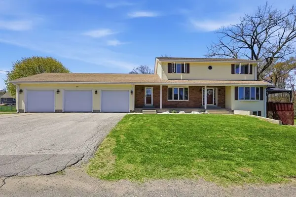 54 Helen St, Chicopee, MA 01020