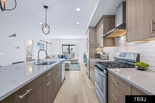 1021 Park Avenue, Omaha, NE 68105