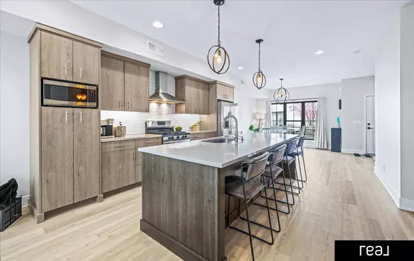 1021 Park Avenue, Omaha, NE 68105