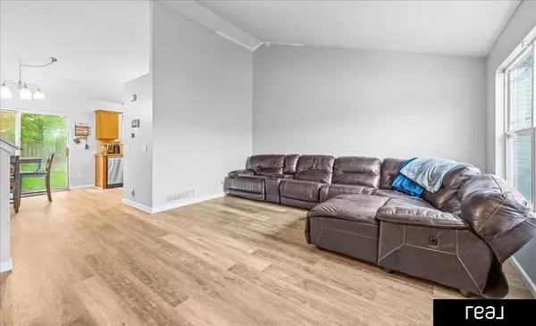 11019 Weber Street, Omaha, NE 68142