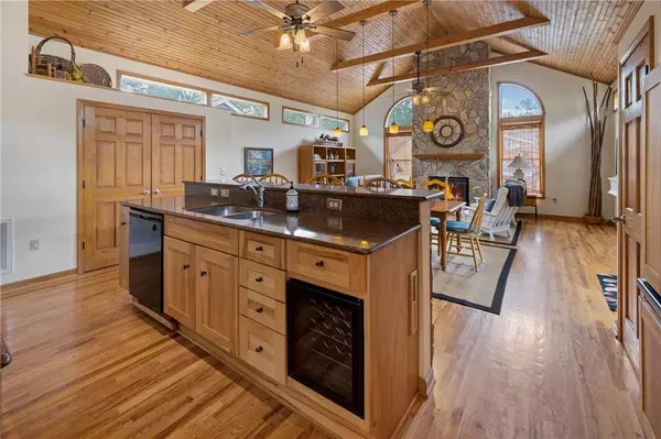 101 Harbor DR, Anderson, SC 29625