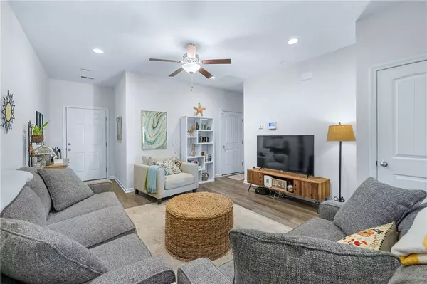 136 Adger RD, Pendleton, SC 29670