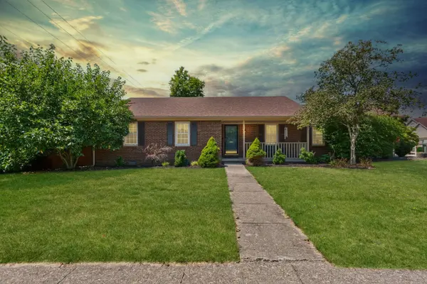1017 Tanbark Road, Lexington, KY 40515