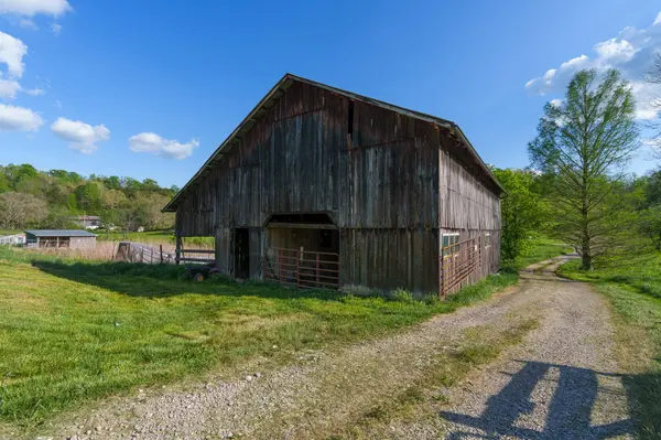 8228 Highway 705, West Liberty, KY 41472