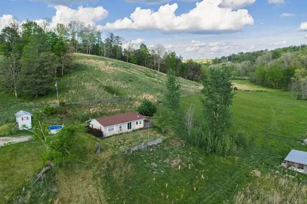 8228 Highway 705, West Liberty, KY 41472