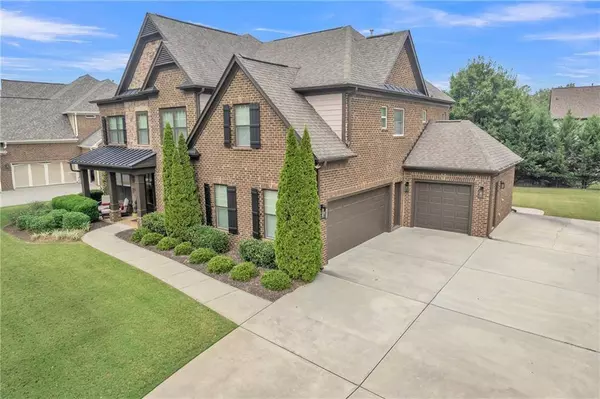 4050 Martel DR, Cumming, GA 30040