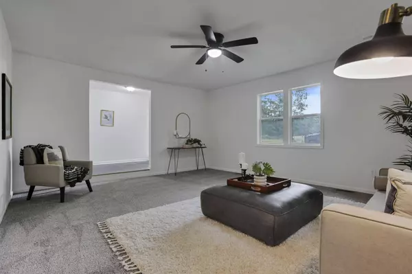 12217 Goldenrod Lane, Amanda, OH 43102