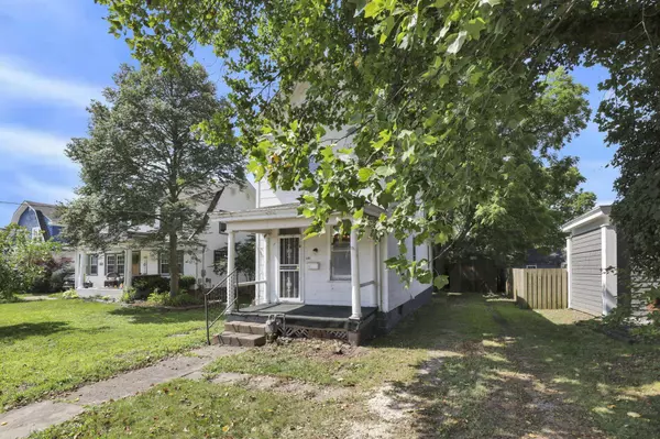 141 W Waterloo Street, Canal Winchester, OH 43110