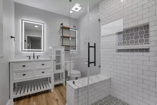 295 Old Coach Place, Canal Winchester, OH 43110