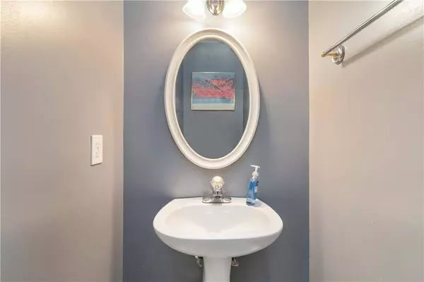 3967 Moos Creek CT, Loganville, GA 30052