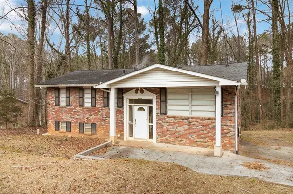 1962 Maple DR NW, Kennesaw, GA 30144