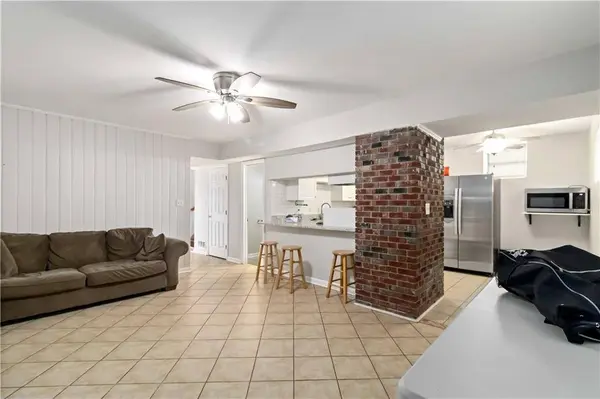 1962 Maple DR NW, Kennesaw, GA 30144