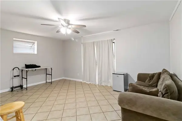 1962 Maple DR NW, Kennesaw, GA 30144