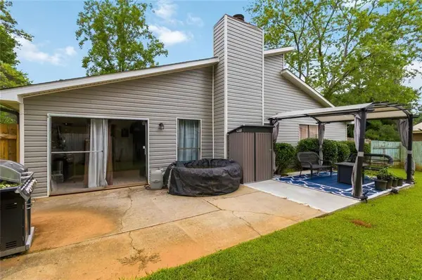 8847 Wellston CT, Jonesboro, GA 30238